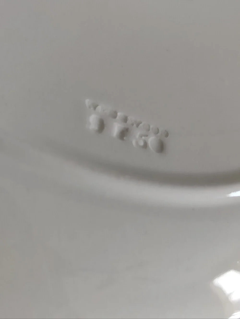 Vintage Wedgwood Fairleigh Dickinson College Castle Mulberry Plate – England